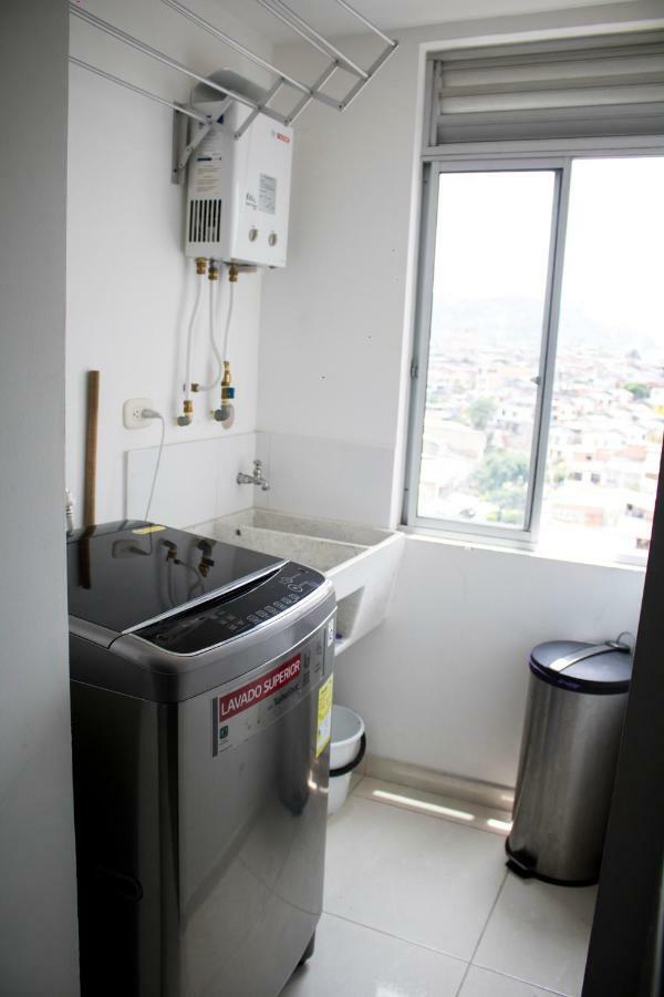 Apartamento Granate ペレイラ エクステリア 写真