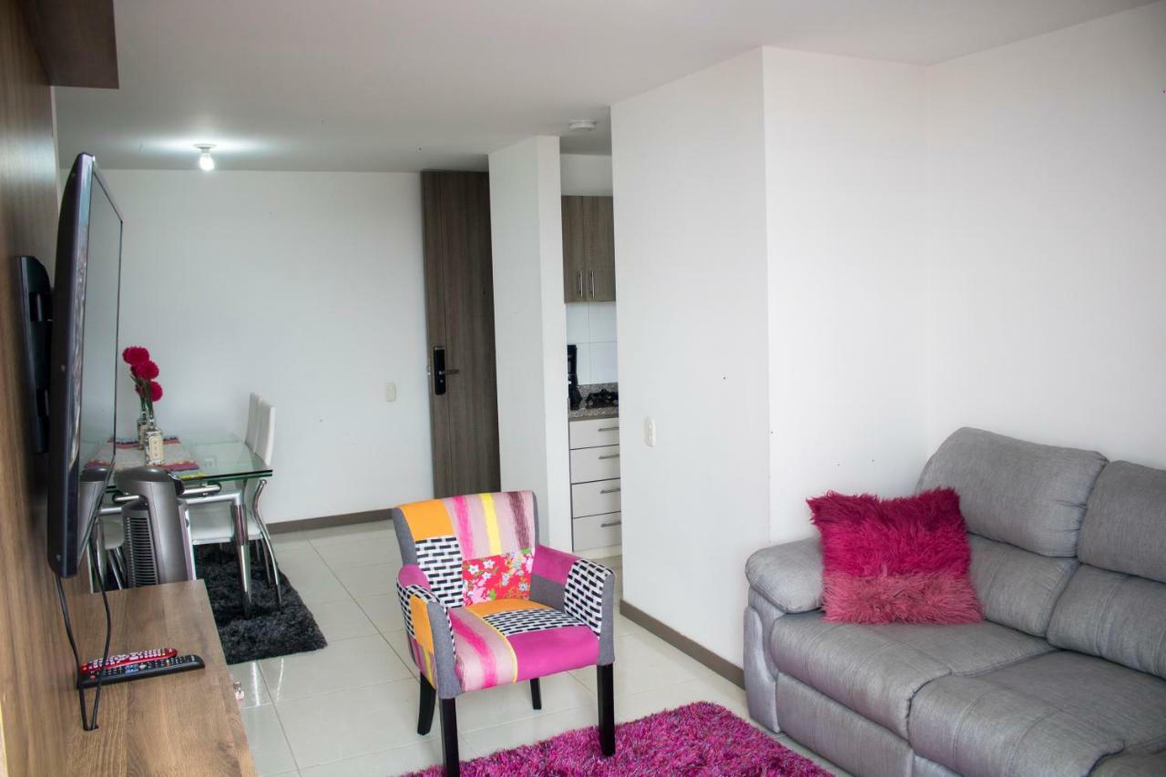 Apartamento Granate ペレイラ エクステリア 写真