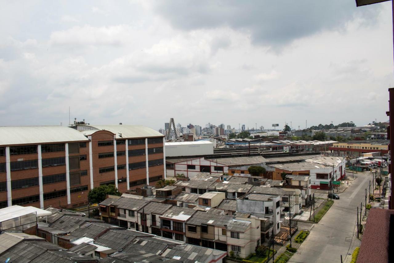 Apartamento Granate ペレイラ エクステリア 写真