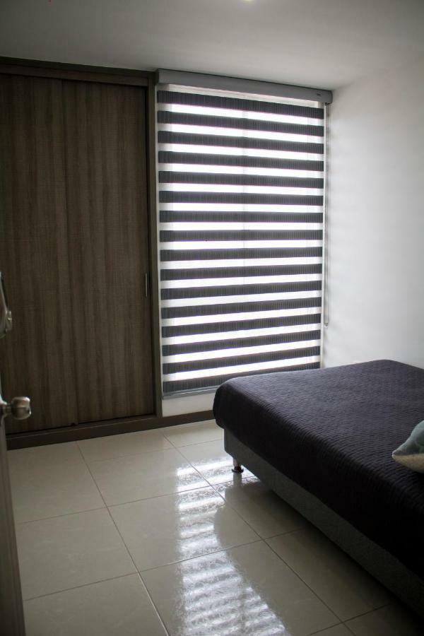 Apartamento Granate ペレイラ エクステリア 写真