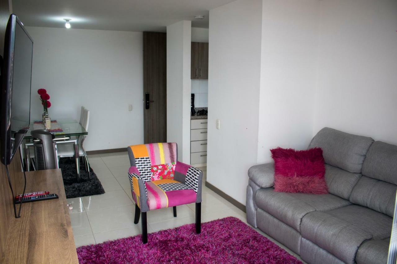 Apartamento Granate ペレイラ エクステリア 写真