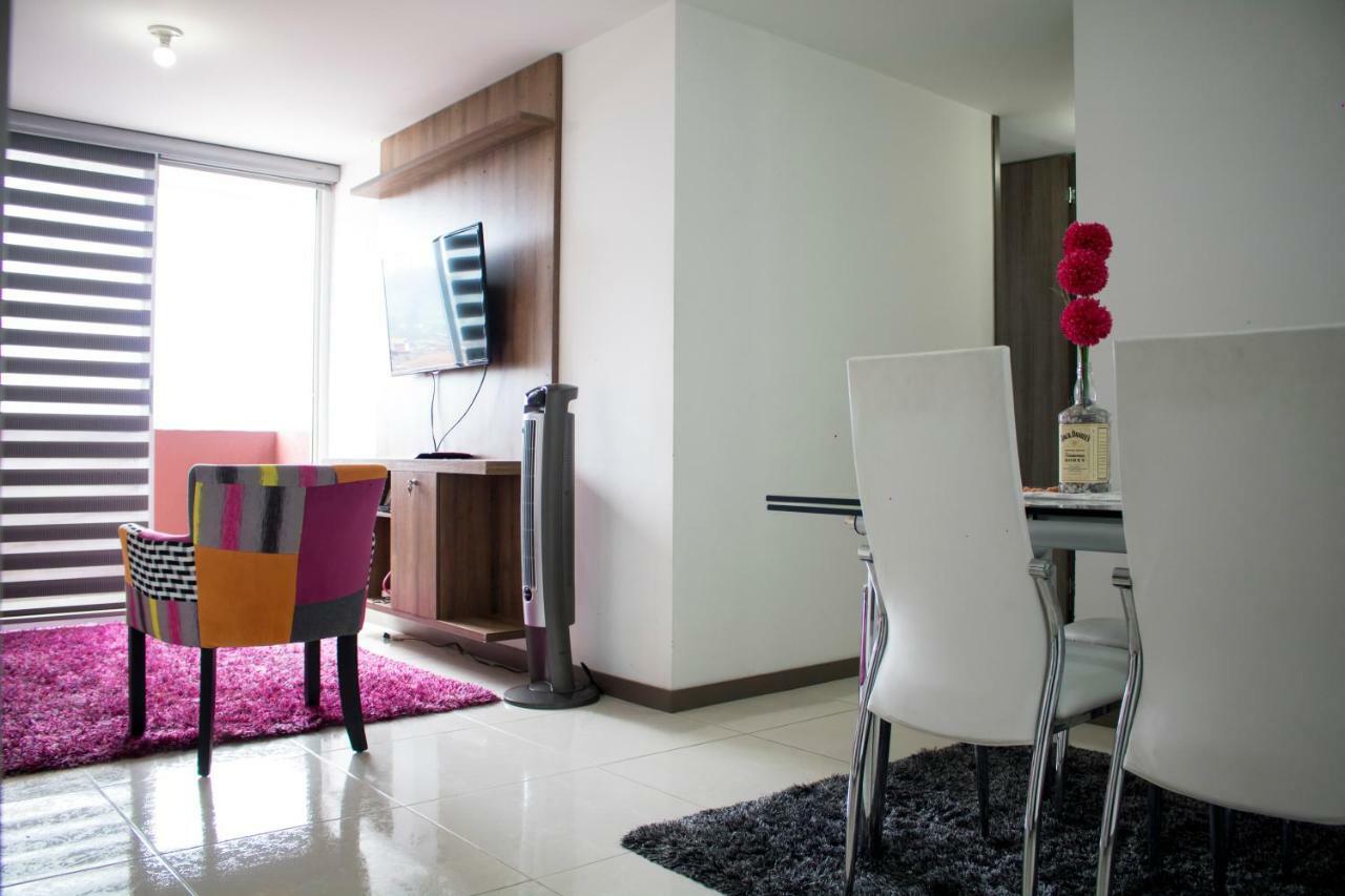 Apartamento Granate ペレイラ エクステリア 写真